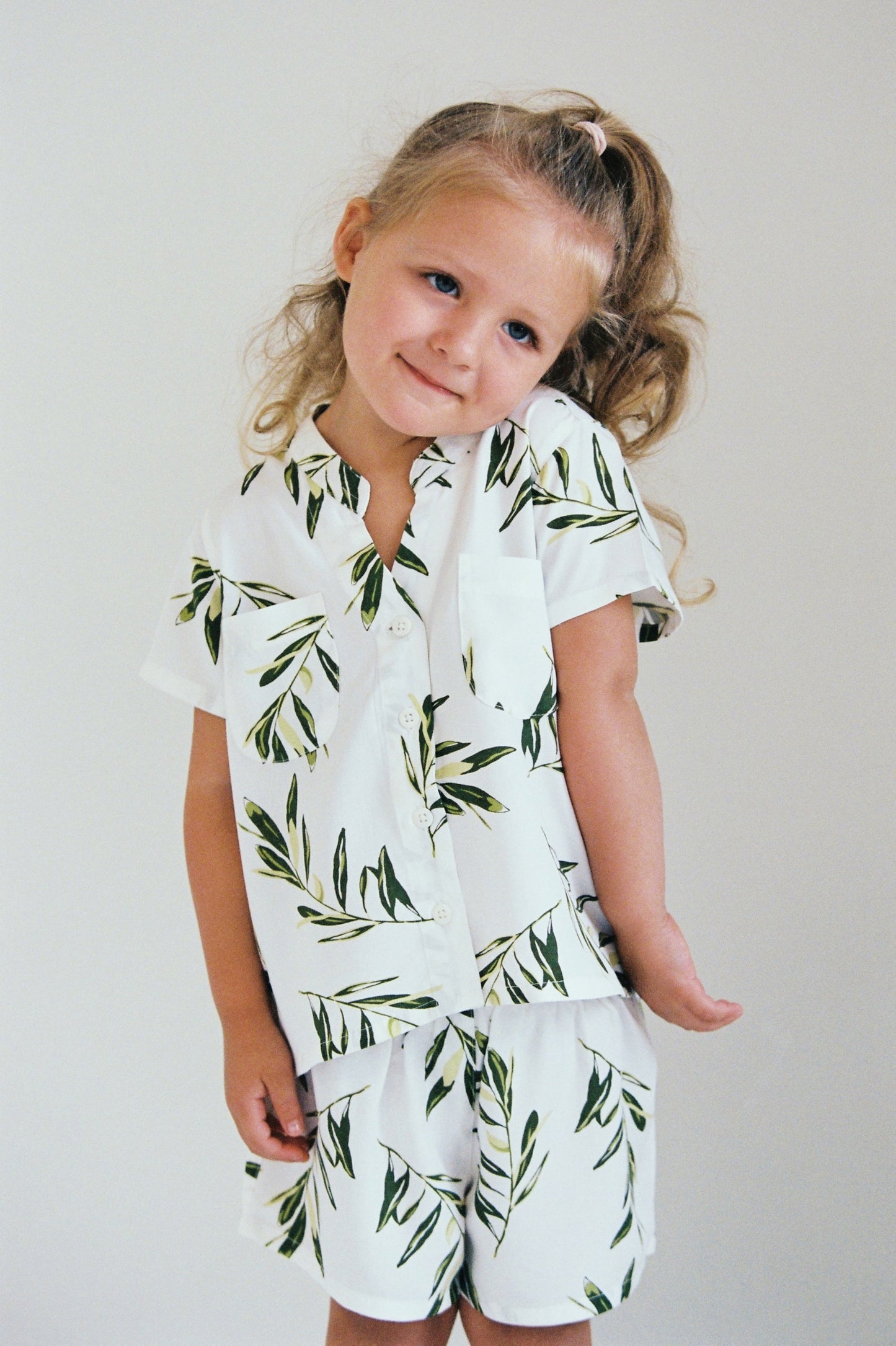 Girls Maggie Pyjama Set - ECOVERO™ - Olive Leaf