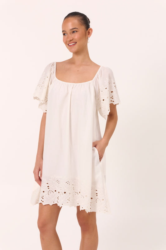 Betty Lounge Dress - Cotton Embroidery - Vanilla
