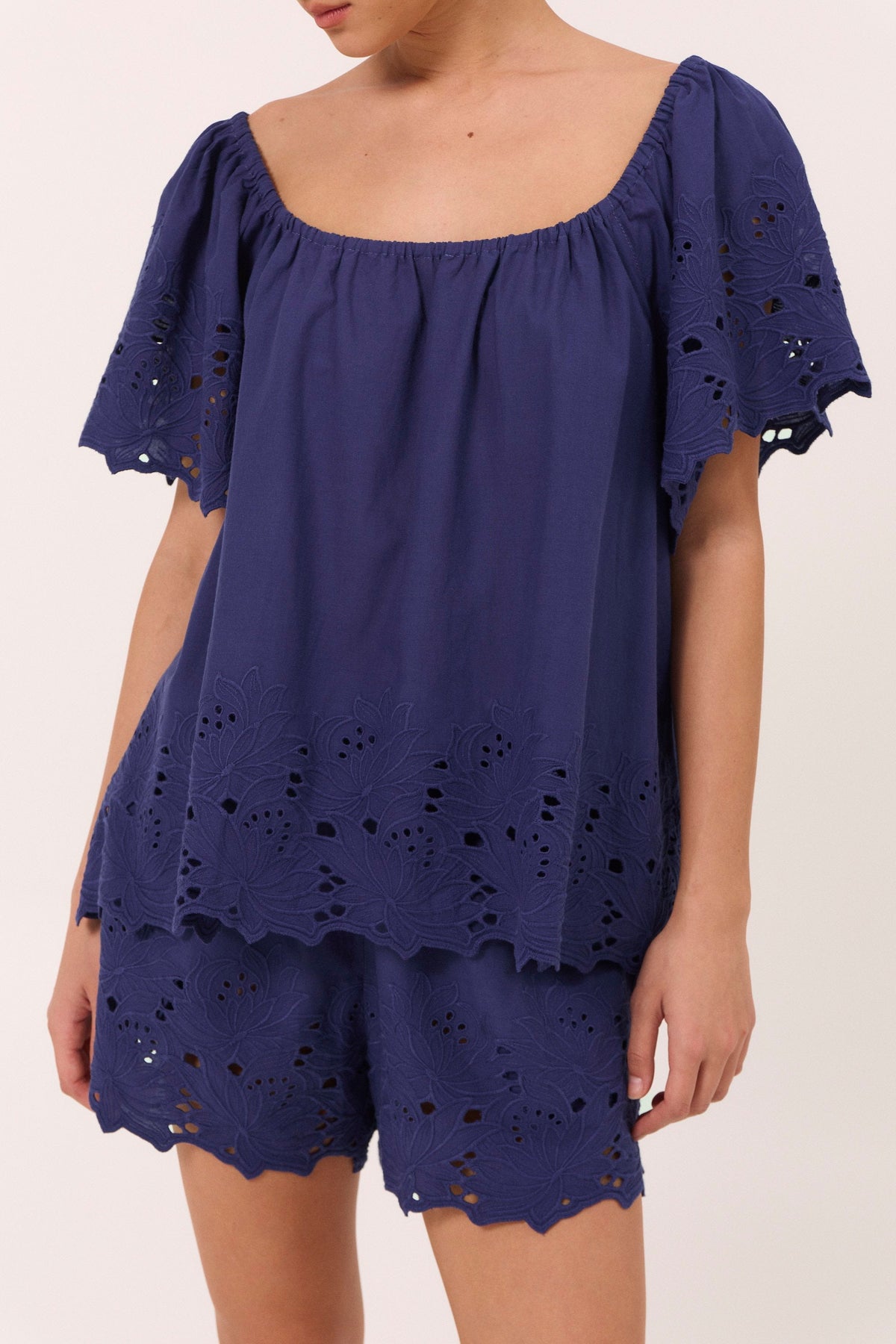 Piyama Betty Lounge Set in Twilight Blue – blue and navy lounge set – top and shorts in cotton – image 4