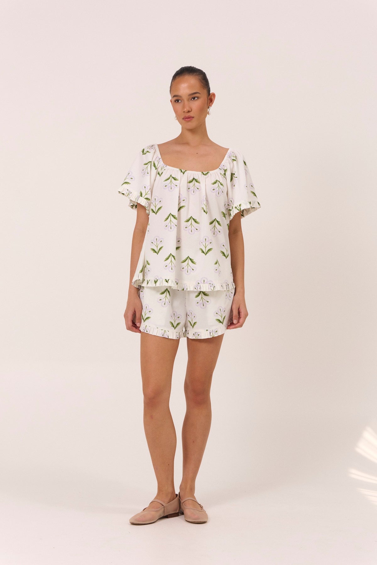 Piyama Betty Lounge Set in Dandelion Lilac – purple and green floral lounge set – top and shorts in cotton modal – image 5