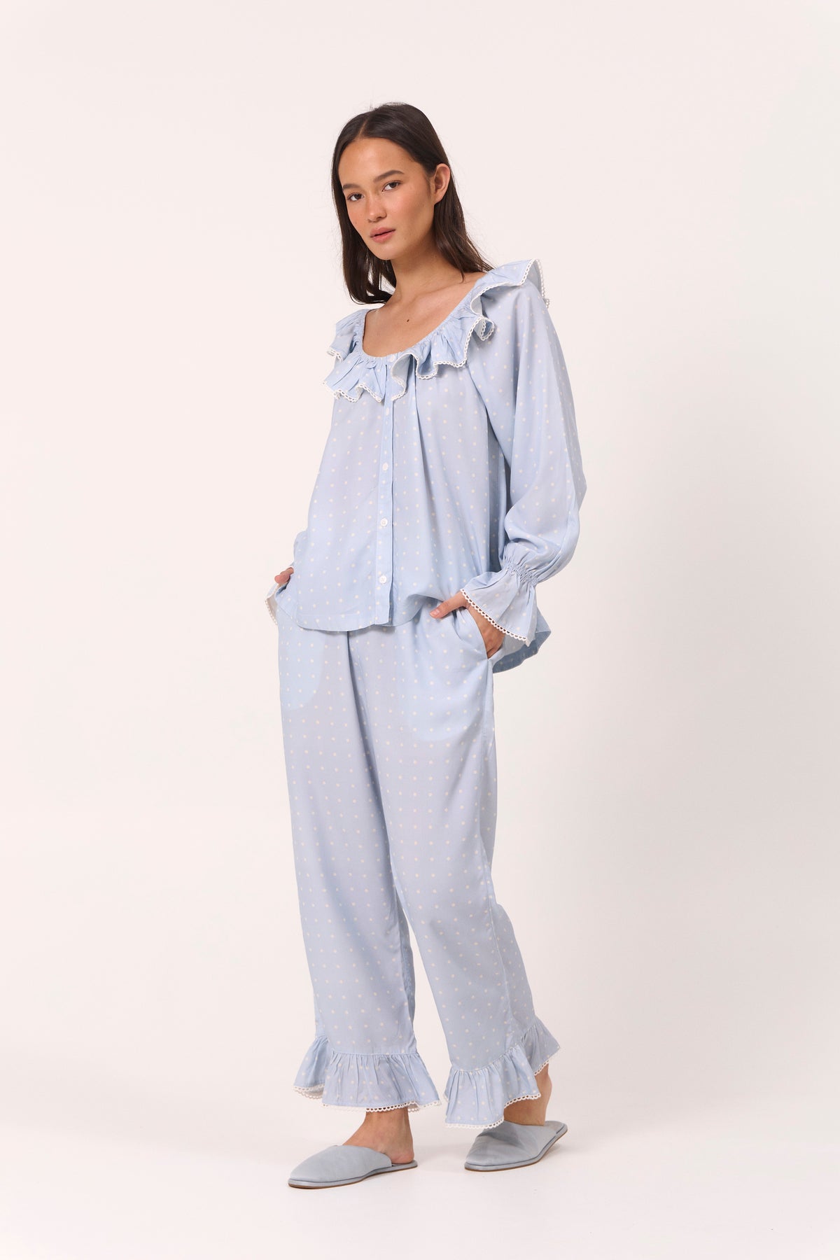 Jemima Sleep Set - Long - ECOVERO™ - Milky Blue Dot